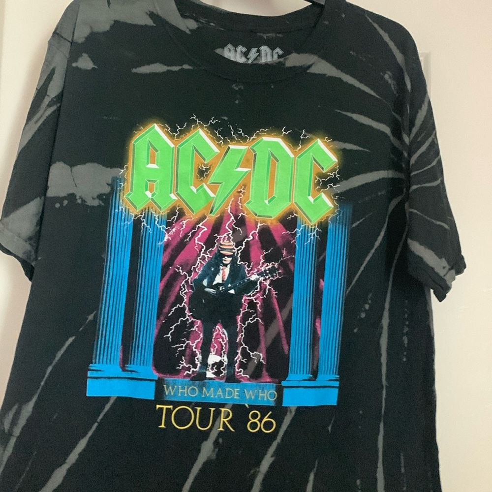 AC/DC shirt, never worn, size M